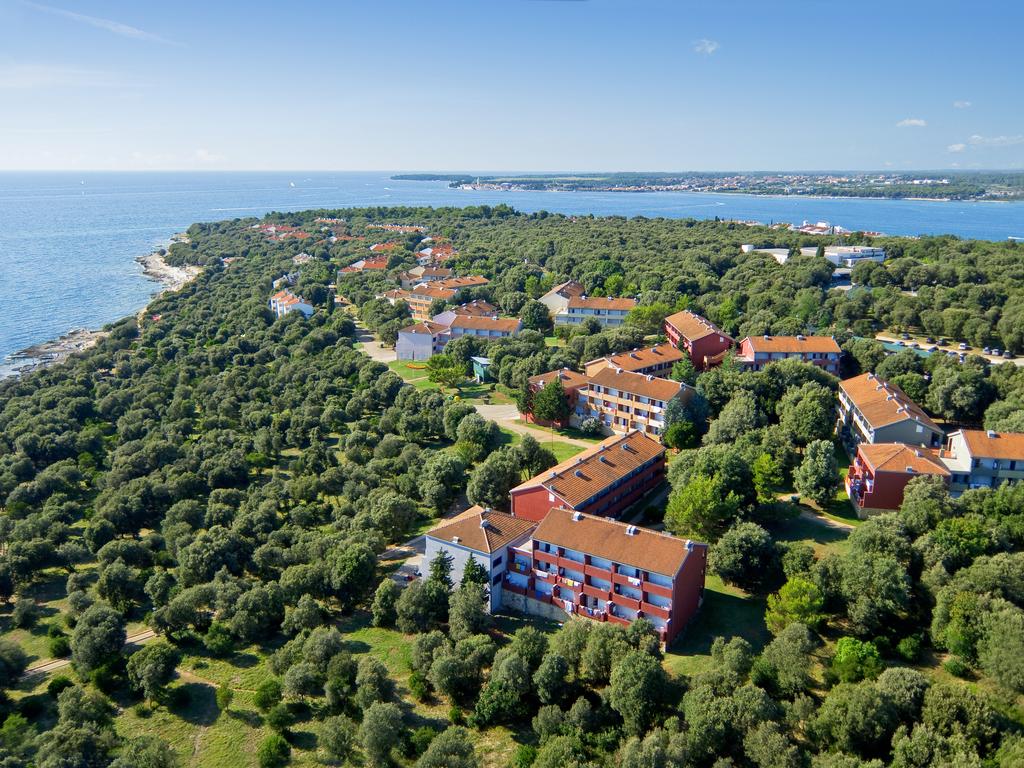 Gli appartamenti Villaggio turistico Lanterna Sunny Resort by Valamar in Parenzo per le vacanze al mare a Parenzo in Istria in Croazia