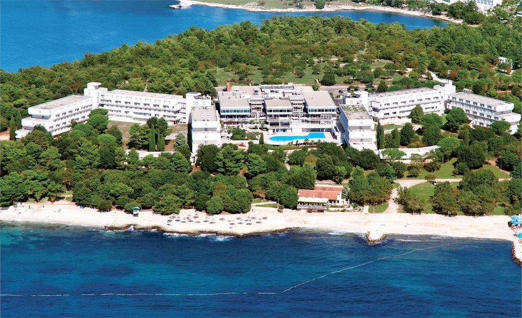 L' albergo Delfin Plava Laguna in Parenzo le vacanze al mare a Parenzo in Istria in Croazia