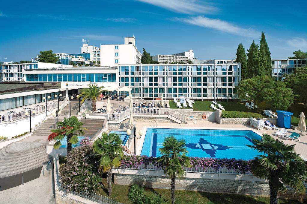L' albergo All Inclusive Zorna Plava Laruna in Parenzo per le vacanze al mare a Parenzo in Istria in Croazia