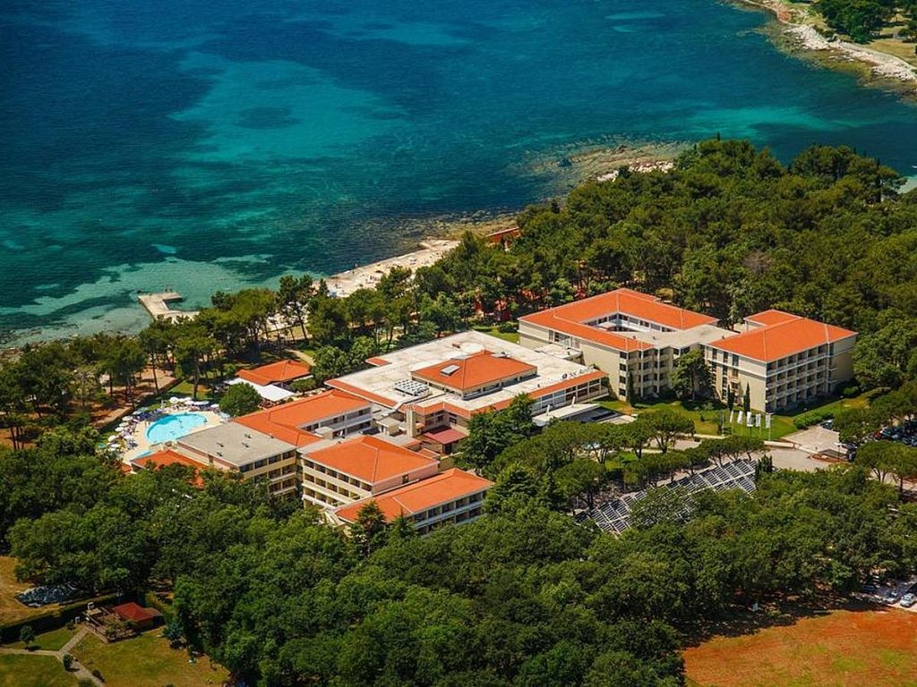 L' albergo Sol Aurora for Plava Laguna in Umago per le vacanze tutto incluso al mare a Umago in Istria in Croazia
